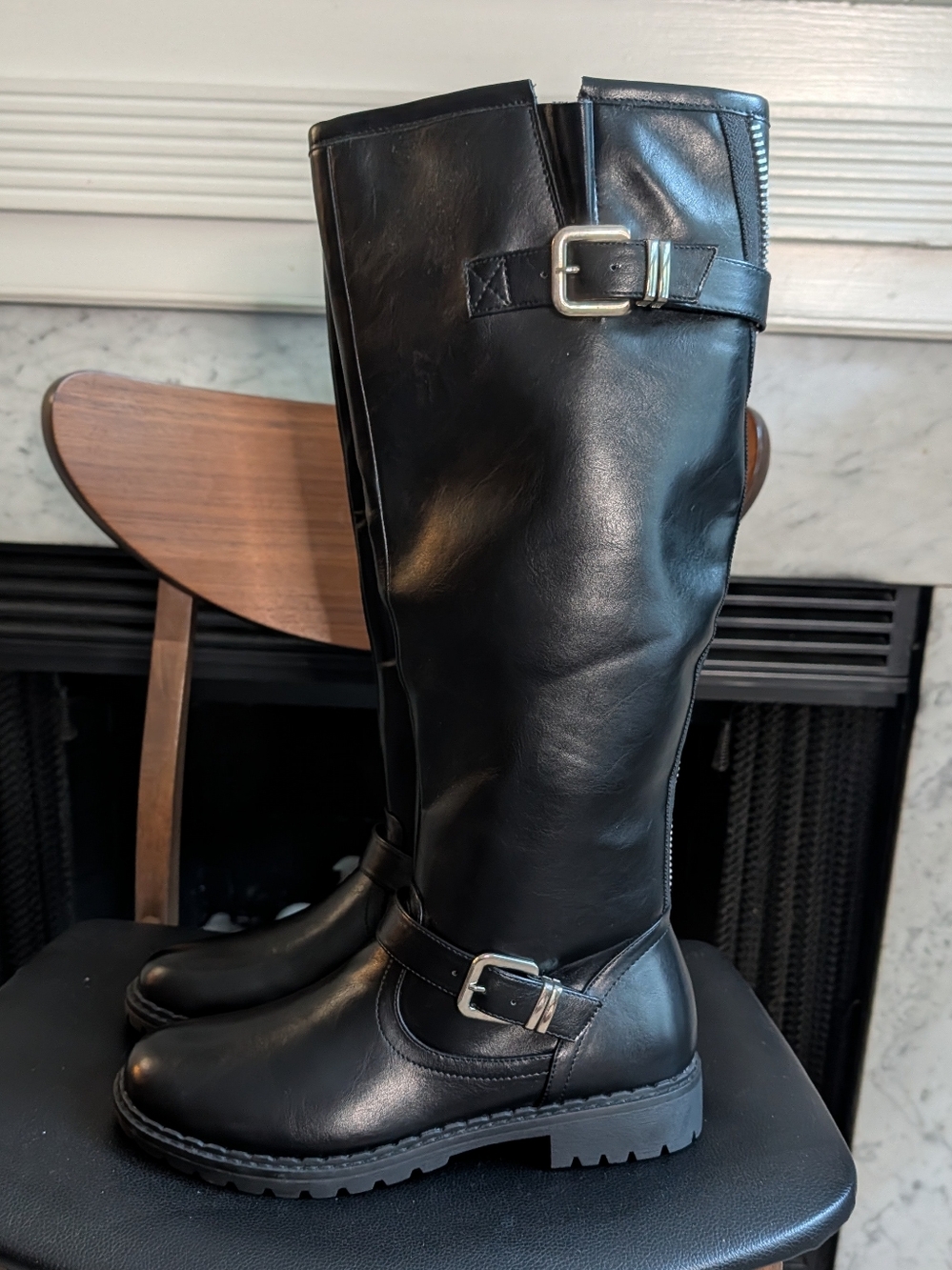 Black Faux Leather Knee-High Moto Boots Buckle Back Zip Lug Sole Size 10 Biker
